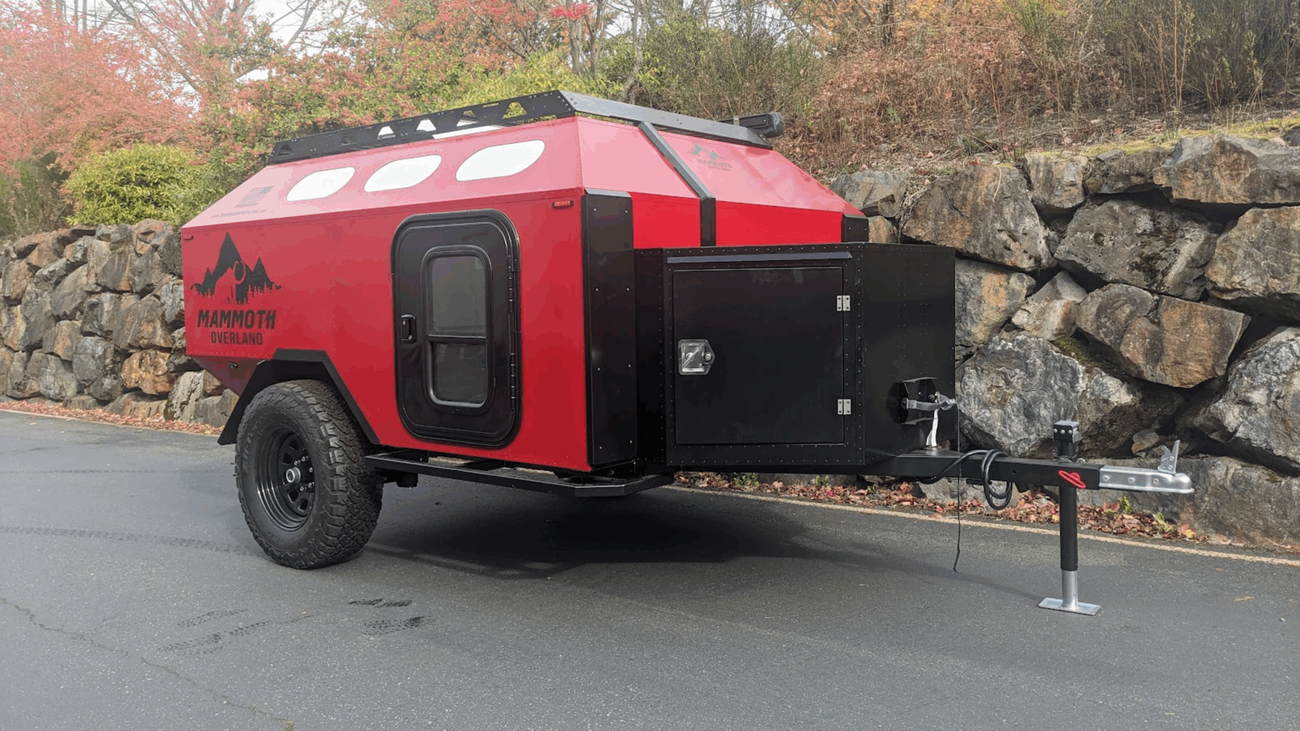 Mammoth Overland red HV for sale